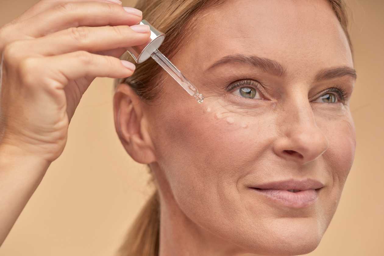 The Science Behind Retinol: How It Works on Aging Skin"