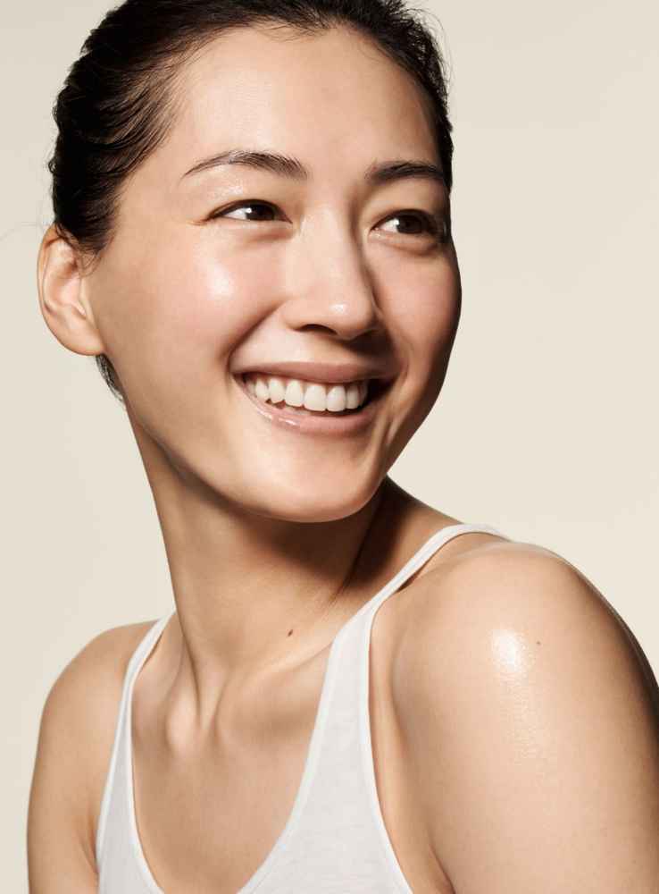 Skin Deep Happiness: The Power of Minimized Pores